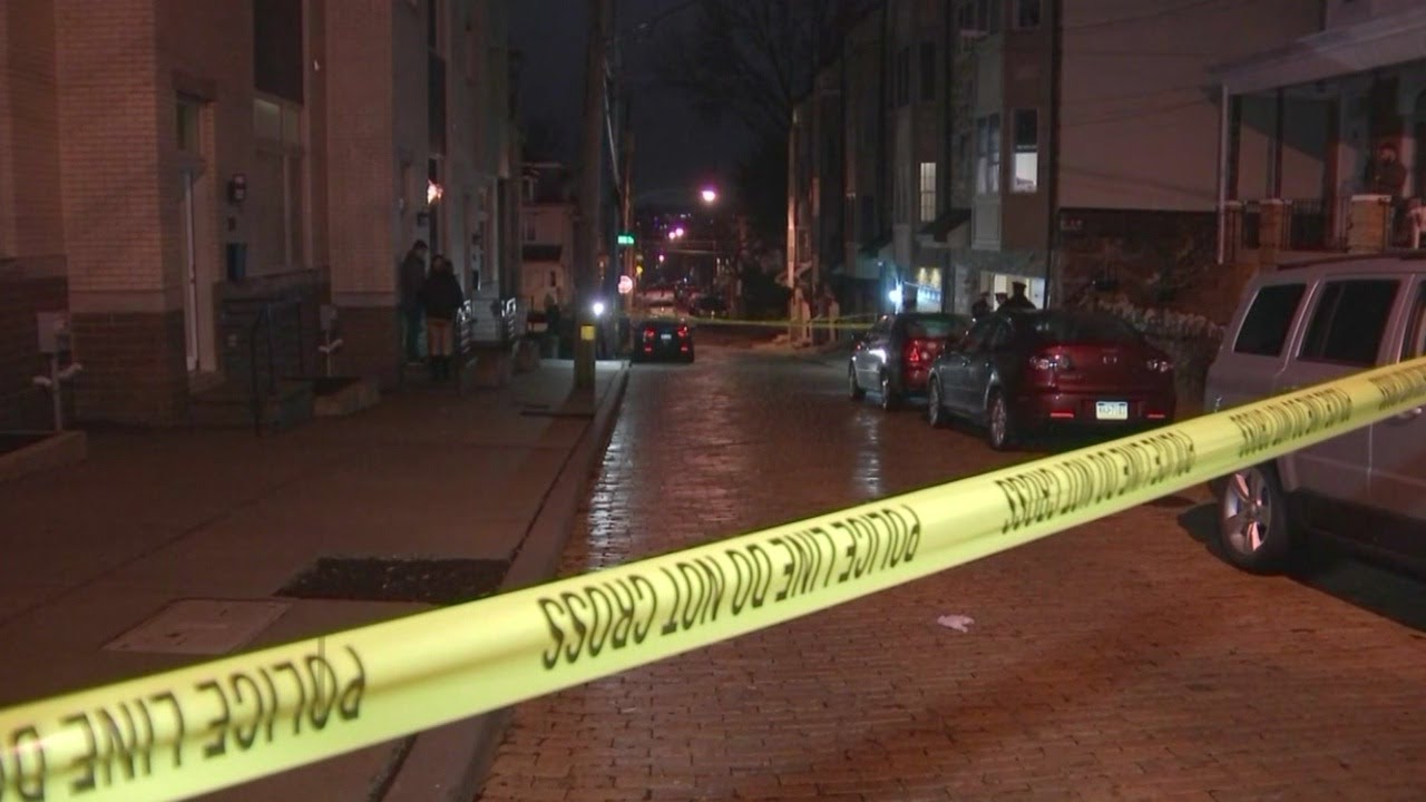 Philadelphia Police Investigating After Man Found Shot To Death Inside ...