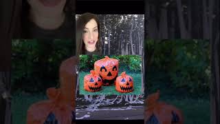 Halloween in the 90s 🎃 Halloween in the 90s 🎃