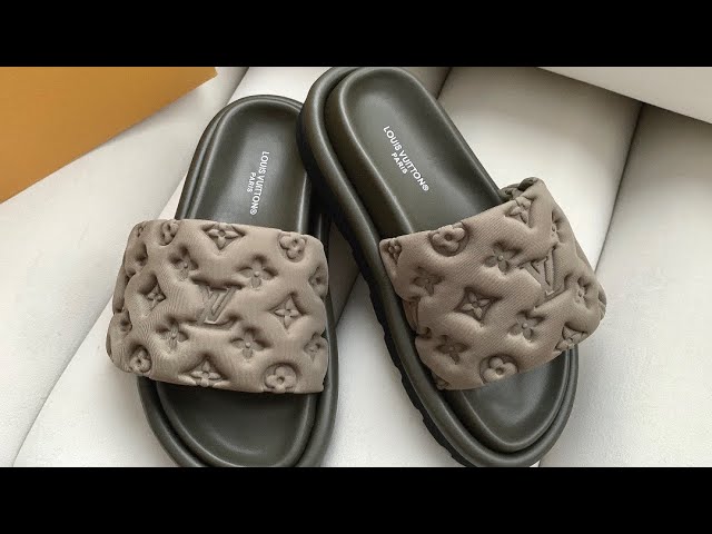 ➡️ Pre Fall Release LOUIS VUITTON NEW ARRIVAL ~ POOL PILLOW COMFORT MULE  SLIDES ~ Review ~ Unboxing 