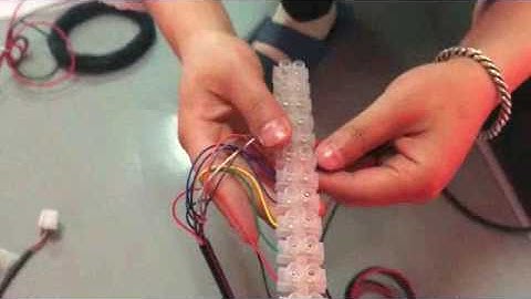 Vehicle loop detector connecting