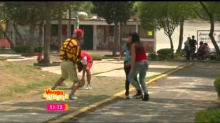 Video thumbnail of "La broma de los Destrampados  (el balon)2013"