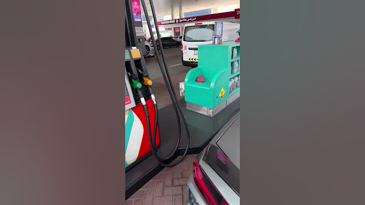 Dubai’de benzin fiyatları Türkiye’nin 5 yıl öncesiyle benzer ve litresi 3 dirhem olup yaklaşık 21 TL