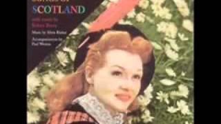 Video thumbnail of "Jo Stafford - Annie Laurie"