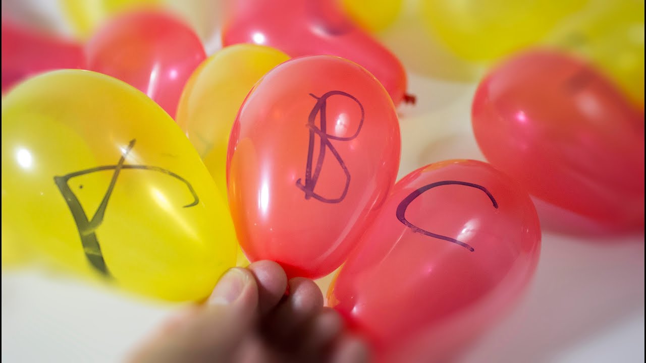 play an abc balloon game