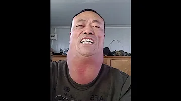 Neck Man Singing HD 