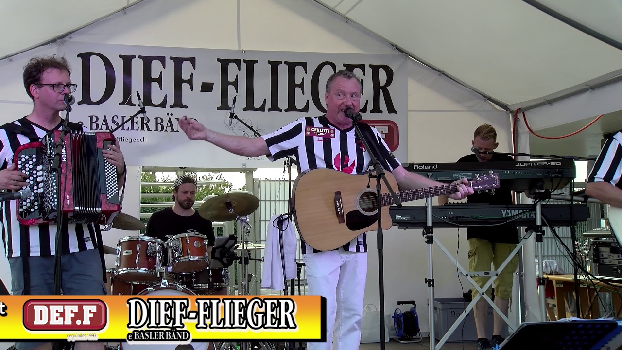 Dief-Flieger Hit "e haisse Schlitte" live am FC Black Stars Sommernachtsfest 2018