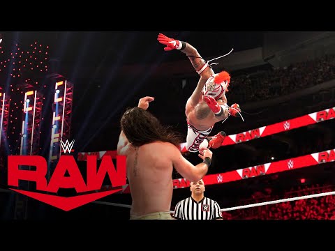 Rey Mysterio vs. Seth “Freakin” Rollins: Raw, Sept. 26, 2022