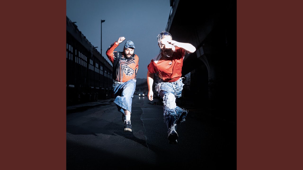 Security auf YouTube ansehen Security auf YouTube ansehen