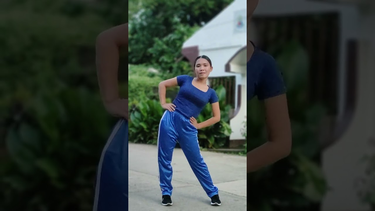 Proper warm up and 4 footwork in badminton 