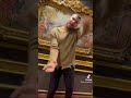 عيال قلوبها سودة واخدنها عن عن 