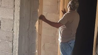 طريقة تركيب كادر باب خشبي .Comment installer un  de porte en bois de manière professionnelle▶️7