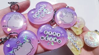 Watch Me Resin #81 | Letter Beads and Sticker Keychains | Seriously Creative