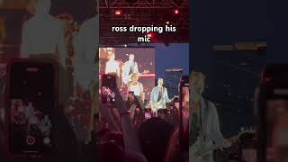 ross lynch drops his mic during when you need a man | the driver era 6/14/23