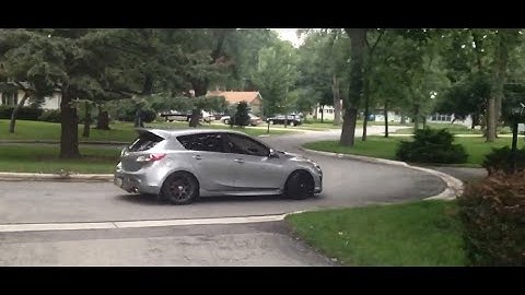 MazdaSpeed3 launch, acceleration, and backfire (fully built)