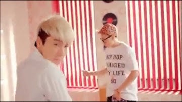 I Wanna Dance (Music Video) (Room Version) - Super Junior