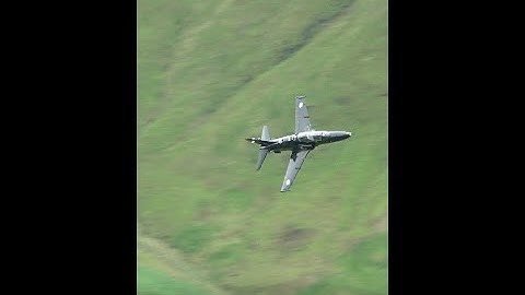 Single Hawk low by Spur in the Mach Loop 4K