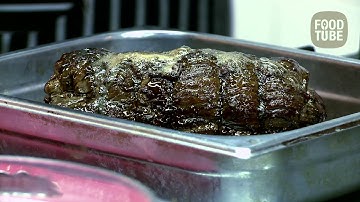 René Ameling braadt een runderrollade