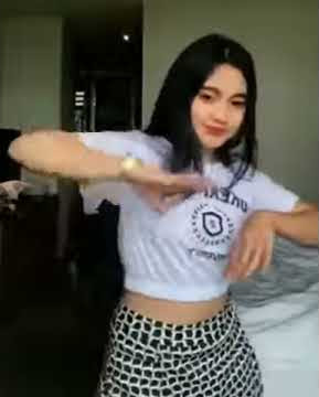GOYANGANNYA HOTTT naik turun #tiktok
