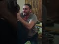 خبى المخدرات في أوضة مامتة عشان البوليس ميمسكوش خبى المخدرات في أوضة مامتة عشان البوليس ميمسكوش