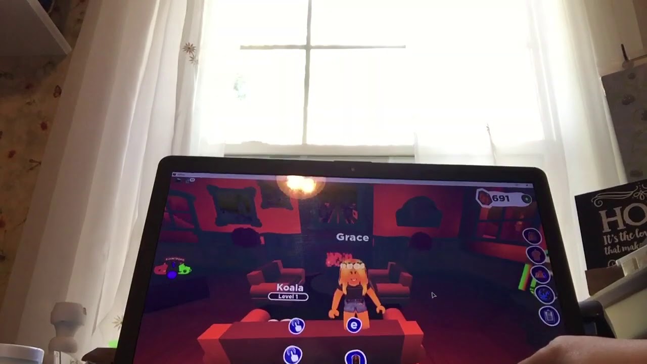 Showing what the vip club looks like 