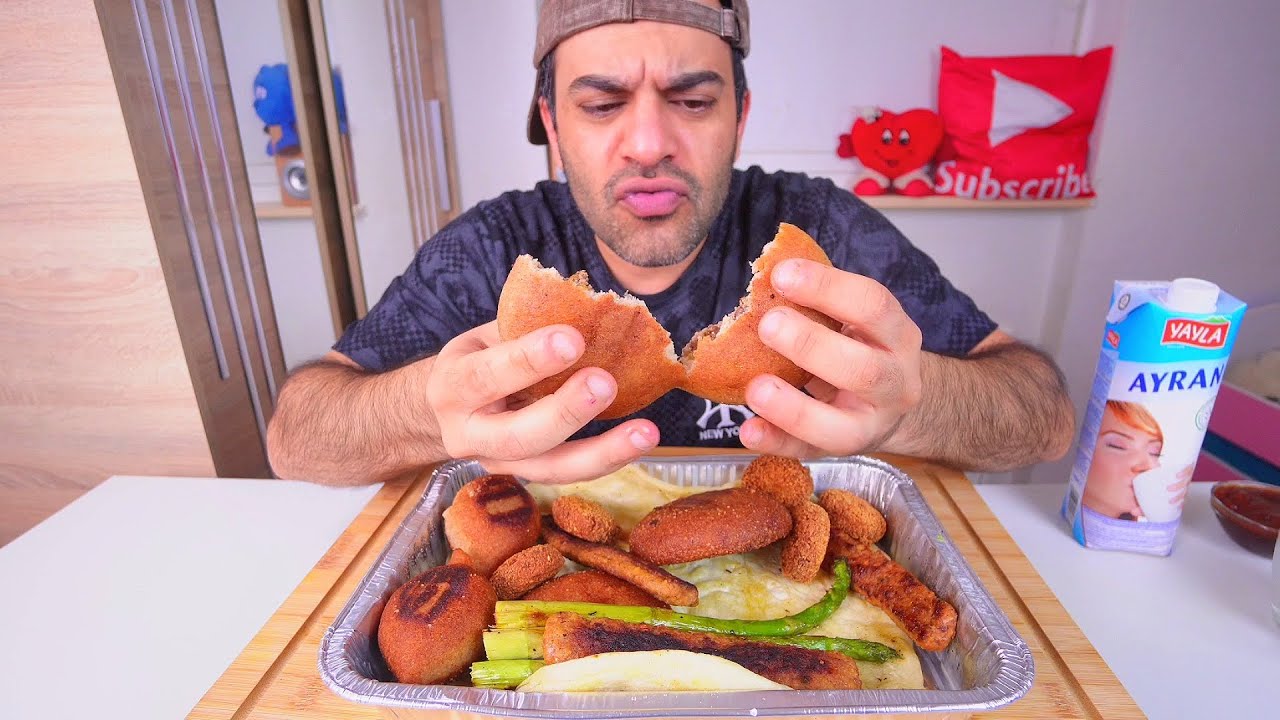 كبة وكباب وفلافل موكبانغ Kubba, Felafel & Kebab eating Show