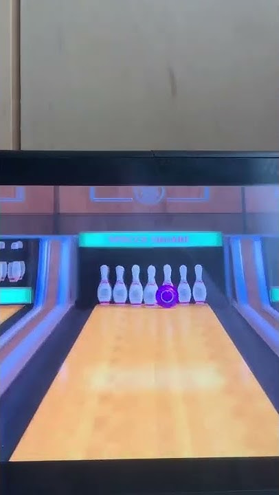 Bowling Alley Screens When You Get A Strike The bowling alley screens when you don’t get a strike - YouTube