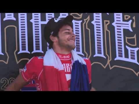 Jeremy Flores wins Pipe Masters 2010