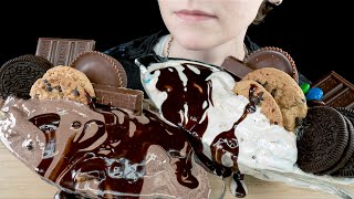 ASMR ICE CREAM CANDY SUNDAES *OREO, M&M'S, CHOCOLATE CHIP COOKIE, REESE'S, KITKAT & HERSHEY'S 먹방 screenshot 5
