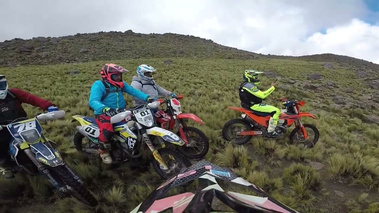 ENDURO POR EL MUÑOZ HASTA LA BAJADA DE ANDALUALA