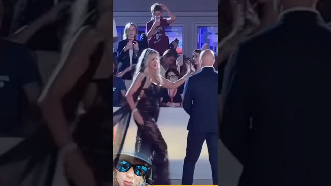 VALERIA MARINI discute con la sicurezza del festival del cinema di Venezia 💓