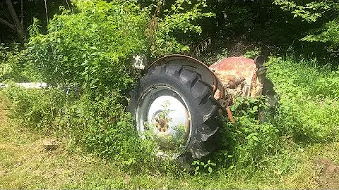 Abandoned Ford 8n Tractor Sitting For 15 Years Will It Start?