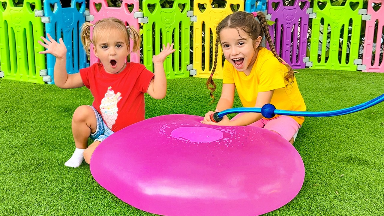 Алиса и Дейя не хотят учиться, они просто хотят играть в игры.