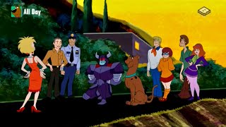 Unmasking Ghost Knight Monster! Hollywood Knights | Scooby Doo and Guess Who