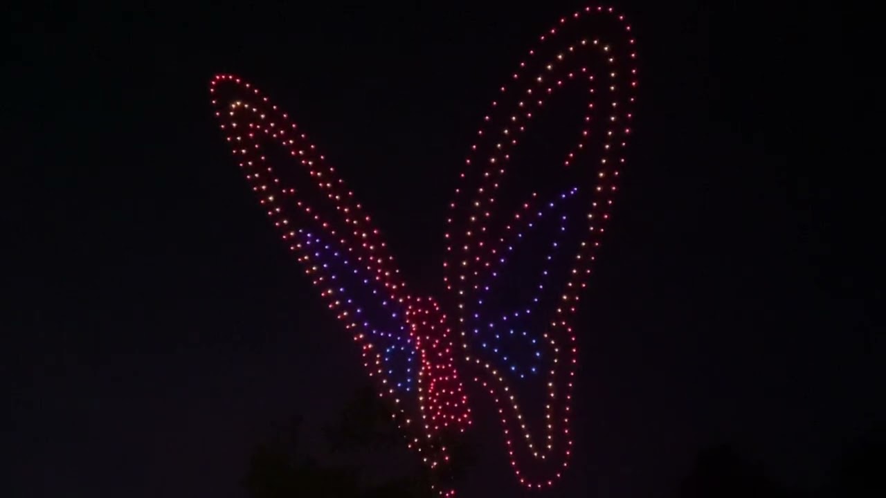 Dollywood’s Sweet Summer Nights 3D Drone & Fireworks Show June 17