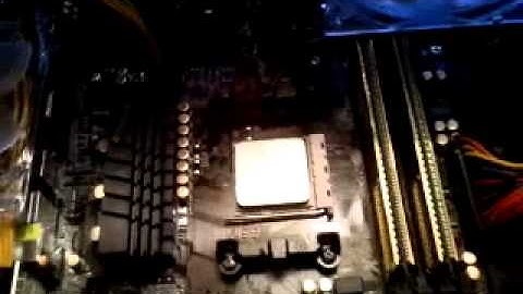How to install your cpu and stock heatsink