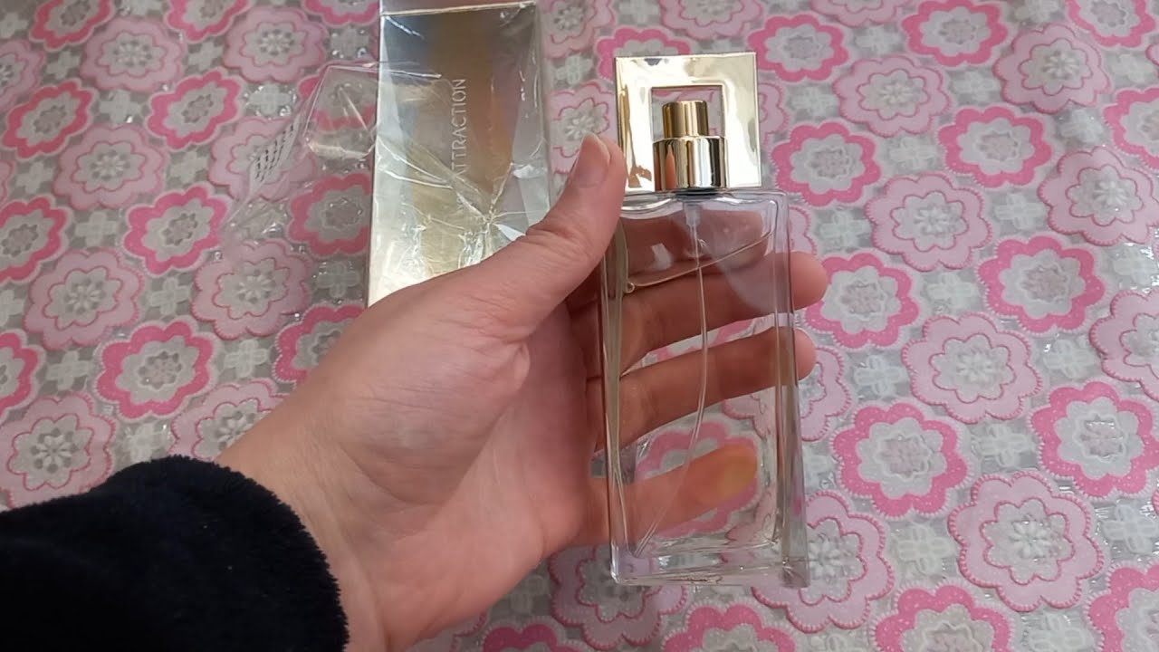 تجربتى مع برفان أتراكشن الجولد من شركة إيفون وشرح المكونات والقاعدة العطرية والثبات/ Avon Attraction