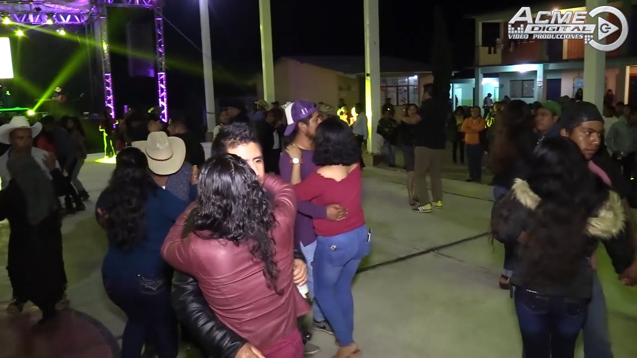 BAILE CON MARTI HERNÁNDEZ Y UN POCO DE BOX RANCHERO,  LA CHICOCANA AYUTLA MIXE 2020