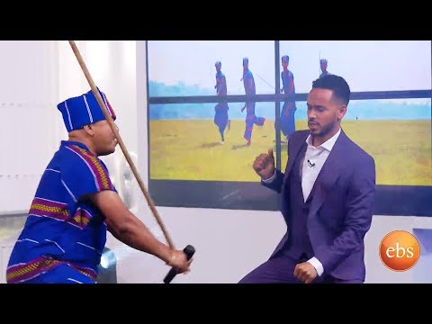 ድምፃዊ ተስፋዬ ታዬ አዲሱ ሙዚቃዉን በእሁድን በኢቢኤስ Ehuden Be EBS Tesfaye Taye Music Live Performance