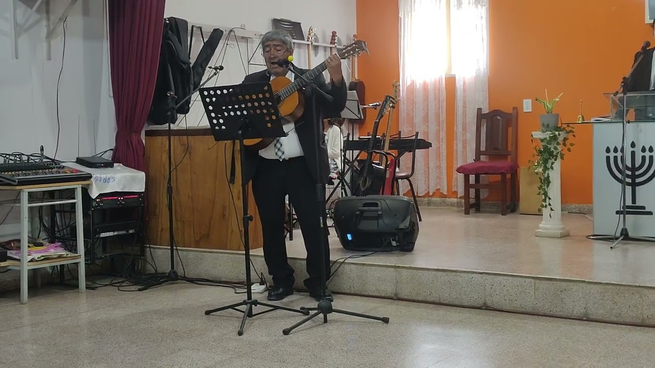 HNO MIGUEL S  EL PUEBLO SALE DE EGIPTO  IINP