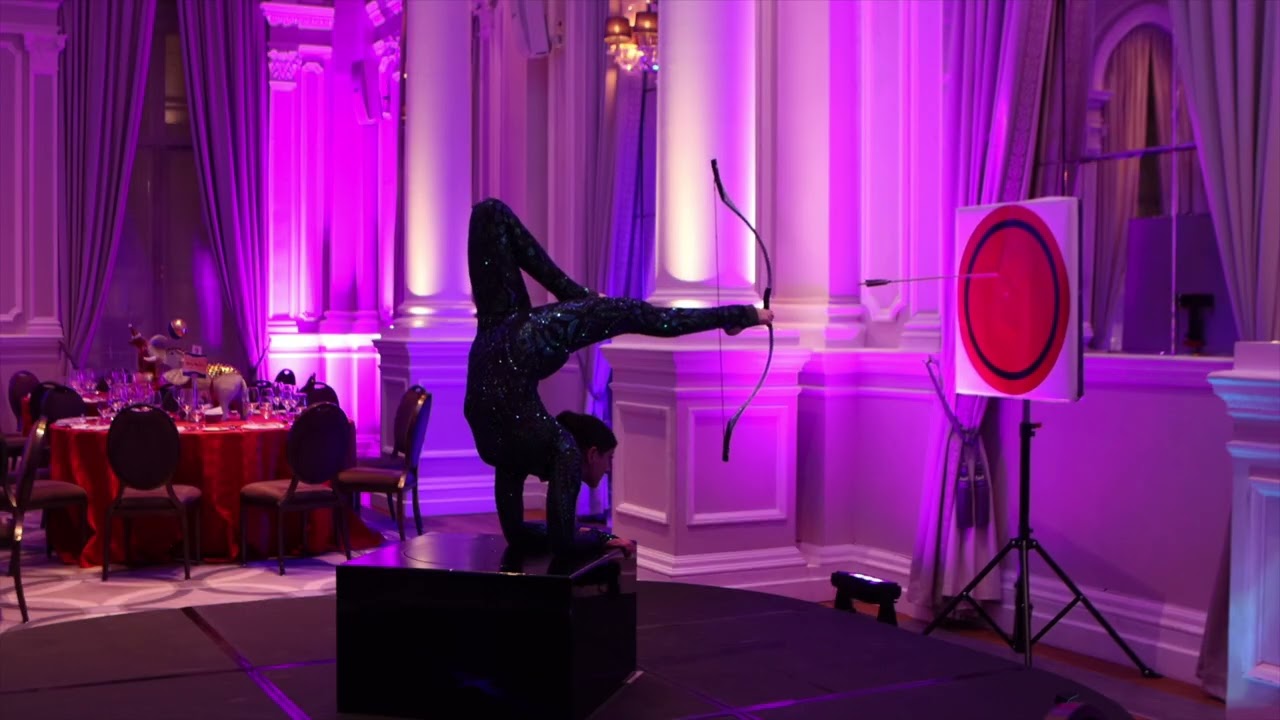 Spinning Contortion Cube & Mouthpiece Foot Archery 2026