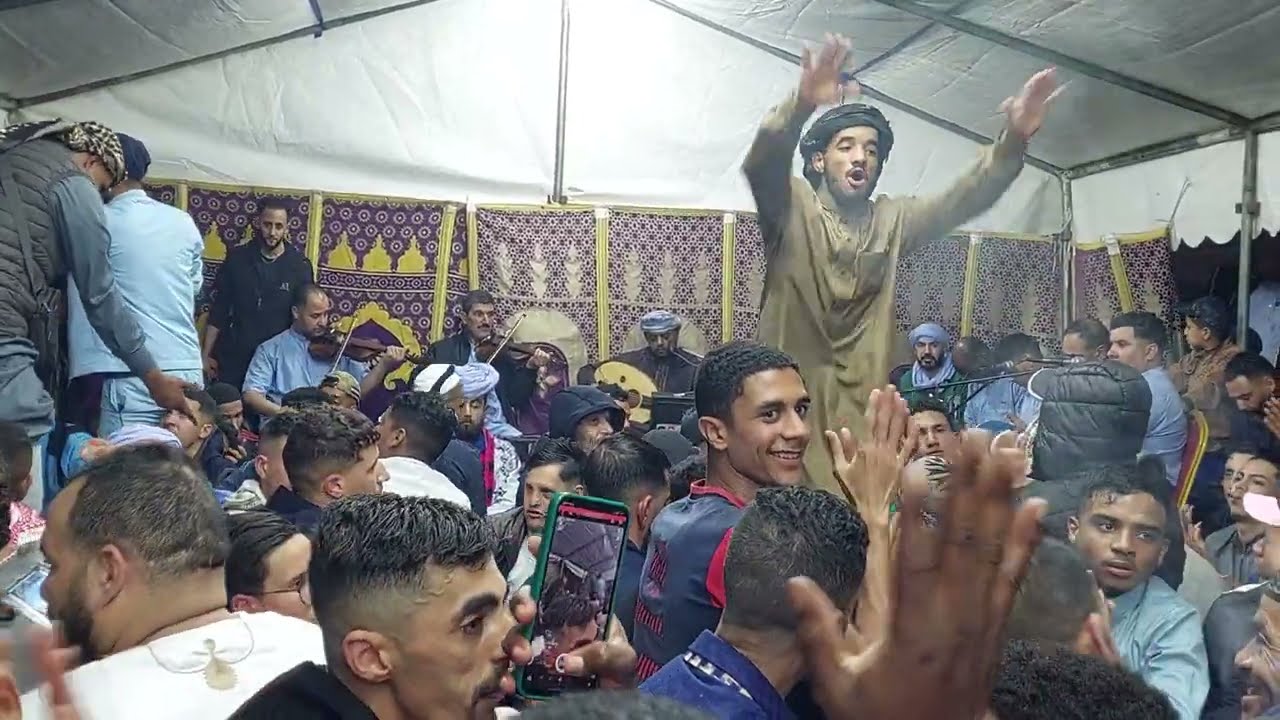 مزال مزال كانحيوو الماضي | جمال تيغنيف في وهران