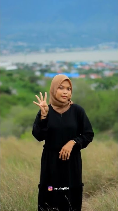 5 Tips Ide Pose Foto Cewe Ukhti Simpel
