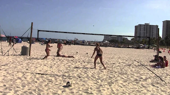 Ashley Allmer and Nicole Grant Dig the Beach