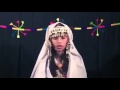 طفلة صغيرة امازيغية ترتل القران الكريم