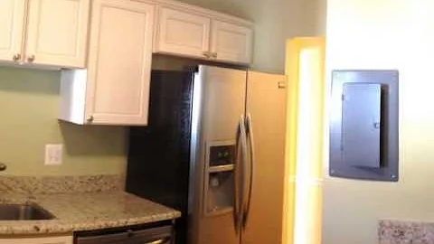 RENOVATED CONDO IN HERNDON