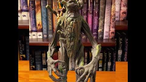 A TOY A DAY Applause Treebeard with Merry & Pippin 12" limited edition character replica. Hi Res