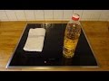 Limpiar la vitrocerámica en sólo 1 minuto con vinagre. Clean the hob in just 1 minute with vinegar