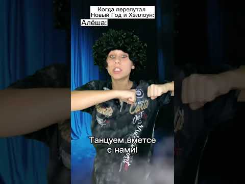 Видео: Почему собаки помахают лапами?