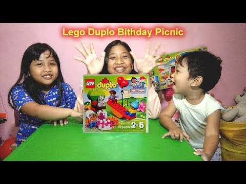 Ini adalah video membuka mainan lego duplo 10835 Family House seri My Town. Semoga videonya dapat me. 