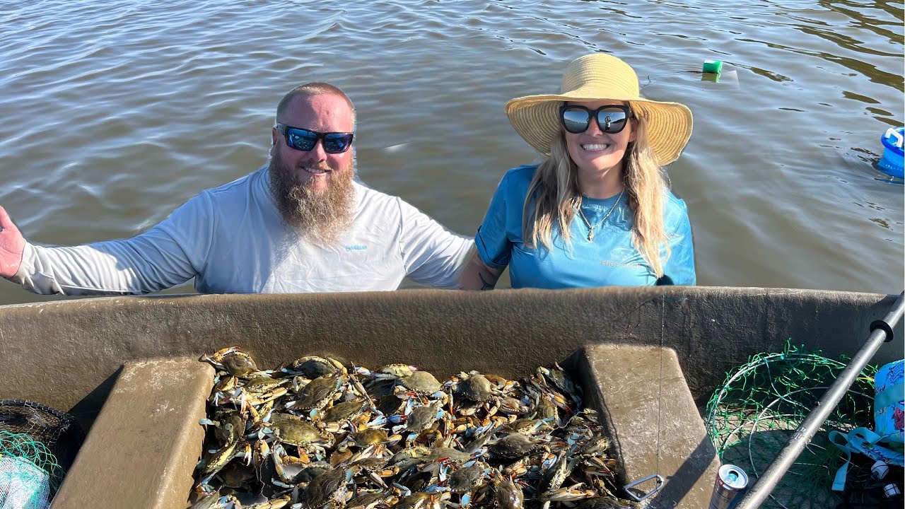 The Cheapest way to catch Crabs! {Give Away!} Catch, Clean, Cook!! 